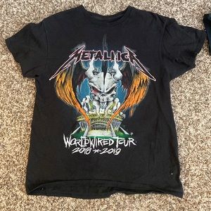 Metallica shirt